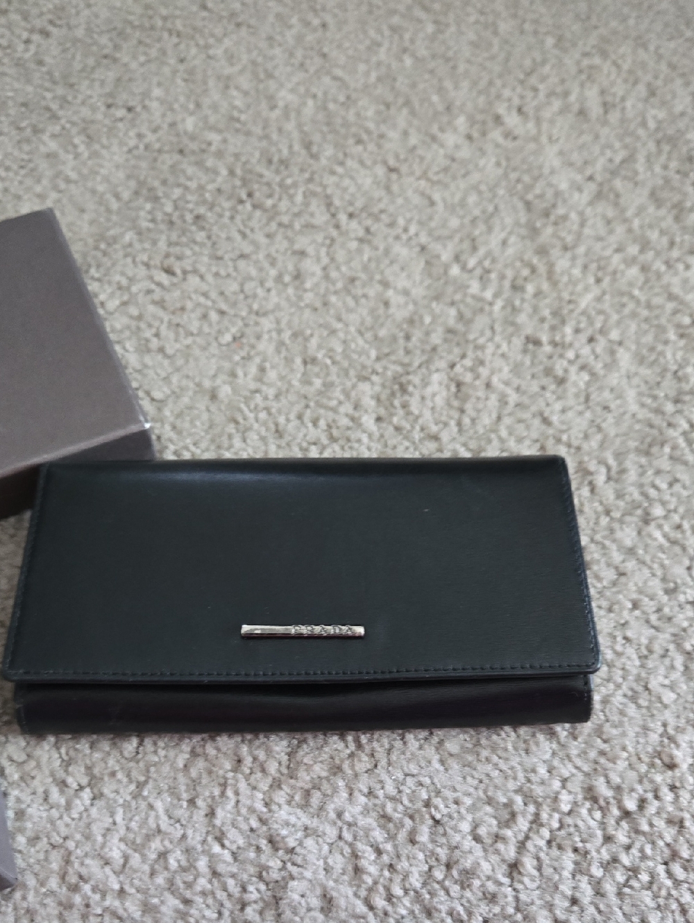 Black Leather Trifold Wallet with Silver Accent